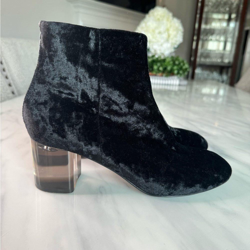 Women’s Rag & Bone Suede Ankle Boots size 41